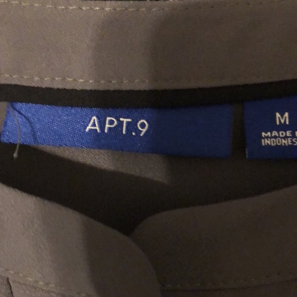 Blouse long sleeve w/snap up 3/4 - Picture 2 of 6